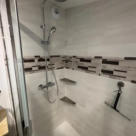 Holiday home Clos Des Pins- Climatisation-parking-draps By Lcg