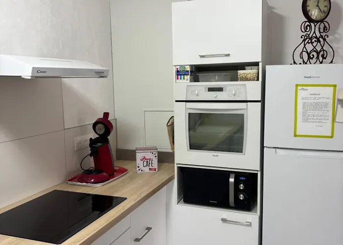 Holiday home Clos Des Pins- Climatisation-parking-draps By Lcg *